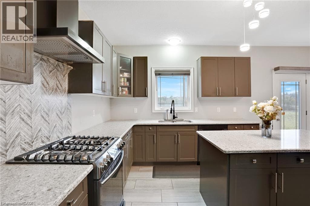 Detached for sale at 341 RIVERTRAIL Avenue, Grand River South, Kitchener, Ontario, photo 19