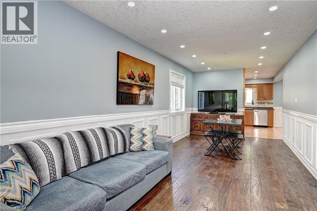 Detached for sale at 58 DOON MILLS Drive, Doon South, Kitchener, Ontario, photo 8
