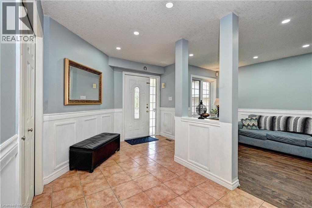 Detached for sale at 58 DOON MILLS Drive, Doon South, Kitchener, Ontario, photo 4