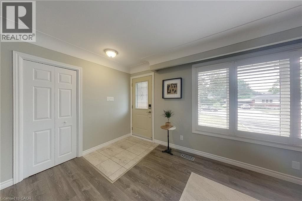 Detached for sale at 212 DOON Road, Rockway, Kitchener, Ontario, photo 5
