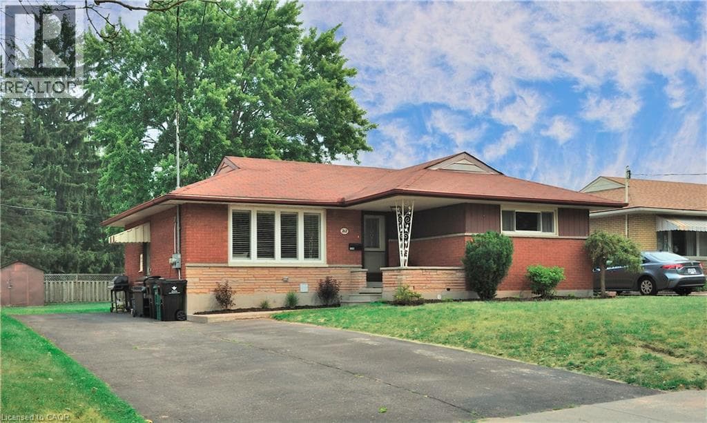 Detached for sale at 212 DOON Road, Rockway, Kitchener, Ontario