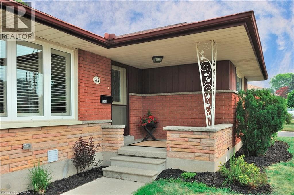 Detached for sale at 212 DOON Road, Rockway, Kitchener, Ontario, photo 4