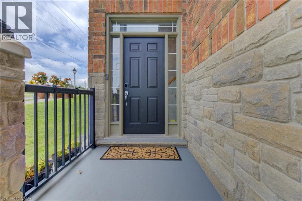 Detached for sale at 725 ZURICH Drive, Clair Hills, Waterloo, Ontario, photo 4