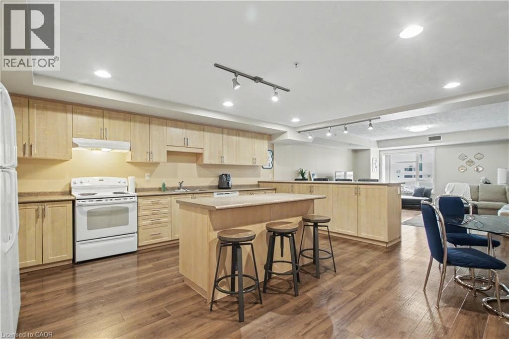 Multi-family for sale at 96 UNIVERSITY Avenue W, Northdale, Waterloo, Ontario, photo 13