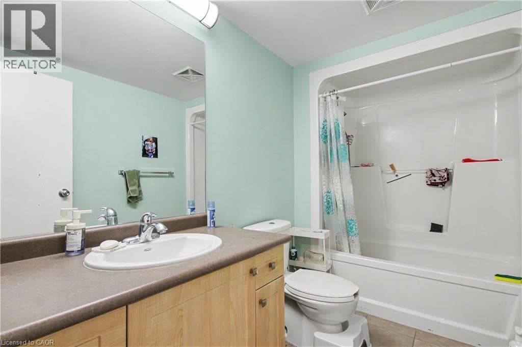 Multi-family for sale at 96 UNIVERSITY Avenue W, Northdale, Waterloo, Ontario, photo 22
