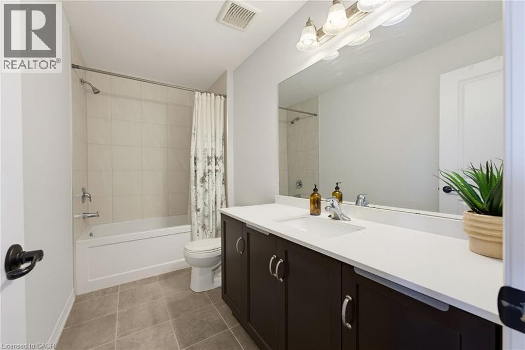 Townhouse for sale at 324 EQUESTRIAN Way Unit# 49, Briardean, Cambridge, Ontario, photo 15