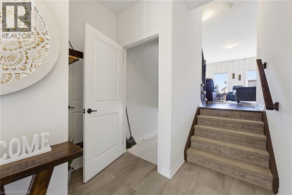 Townhouse for sale at 324 EQUESTRIAN Way Unit# 49, Briardean, Cambridge, Ontario, photo 16