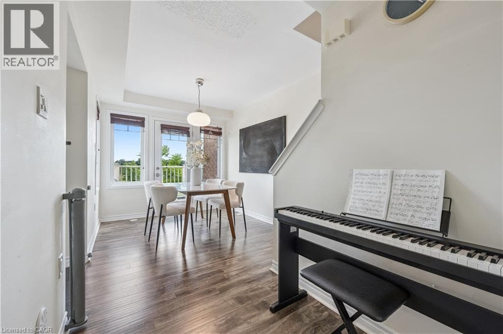 Townhouse for sale at 9 OUTLOOK Terrace, Rosenberg (Trussler), Kitchener, Ontario, photo 8