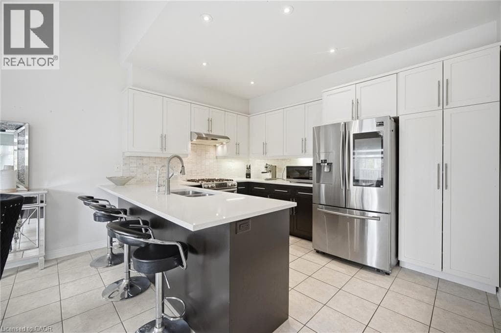 Detached for sale at 58 DOON CREEK Street, Doon South, Kitchener, Ontario, photo 11