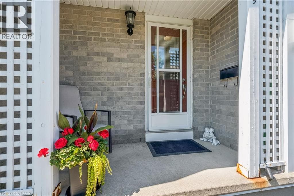 Townhouse for sale at 365 PIONEER Drive Unit# 19, Pioneer Park, Kitchener, Ontario, photo 4