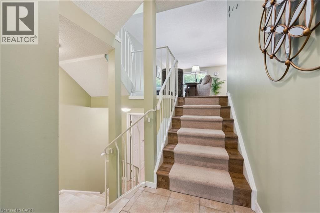 Townhouse for sale at 365 PIONEER Drive Unit# 19, Pioneer Park, Kitchener, Ontario, photo 6