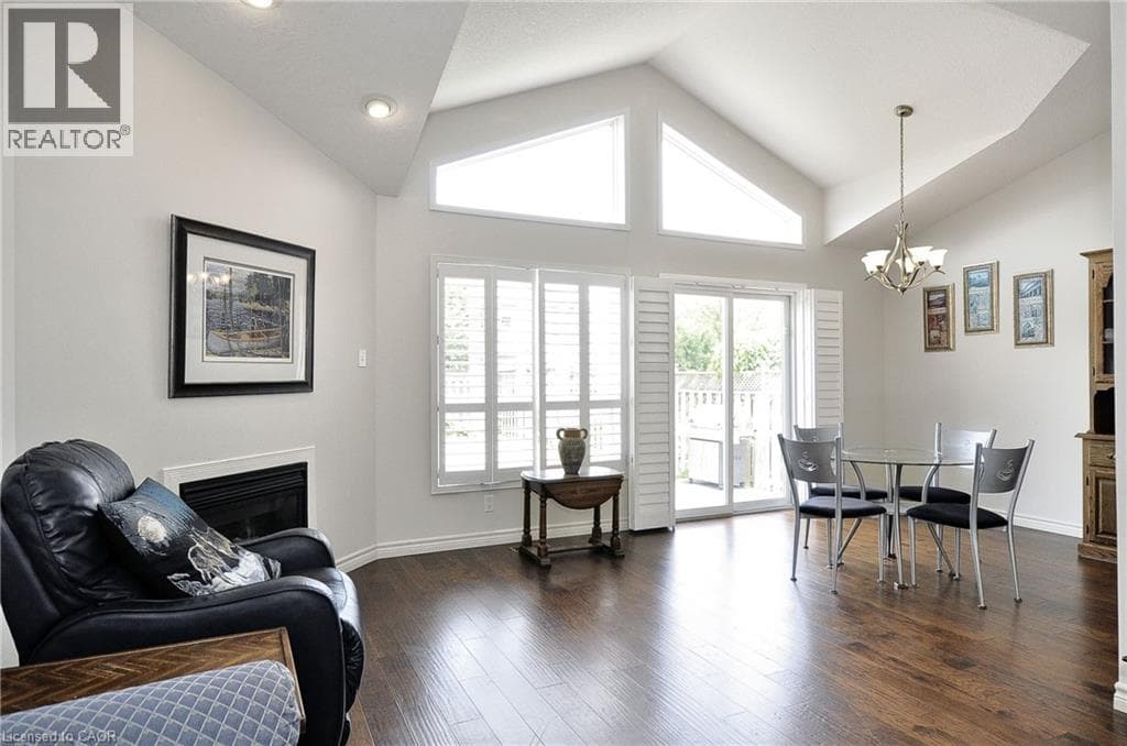 Detached for sale at 95 DRINKWATER Drive, Branchton Park, Cambridge, Ontario, photo 9