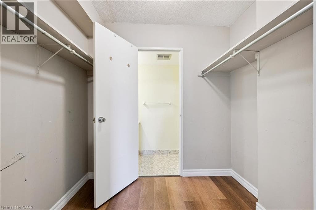 Apartment for sale at 65 WESTMOUNT Road Unit# 211, Northdale, Waterloo, Ontario, photo 33