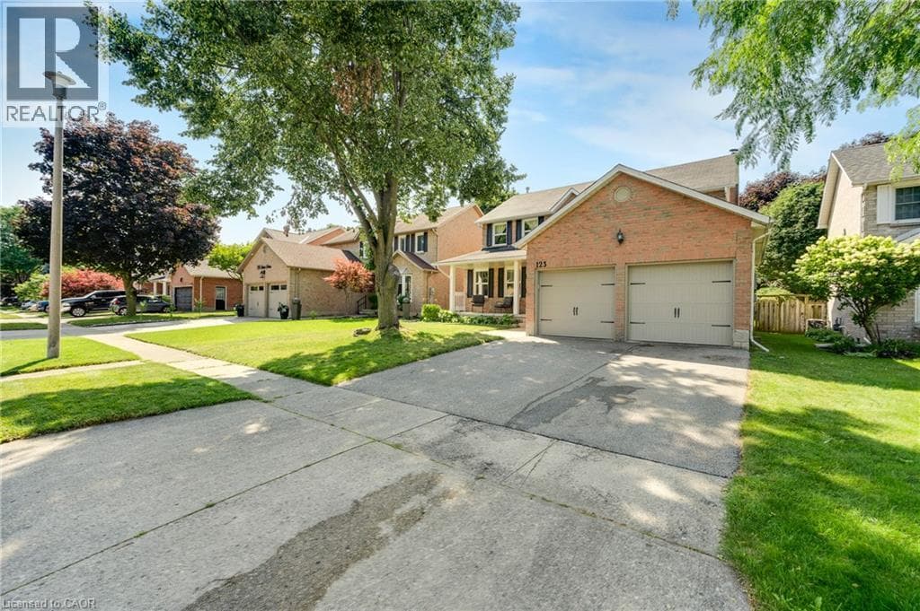 Detached for sale at 123 BENN Drive, Shades Mills, Cambridge, Ontario, photo 2