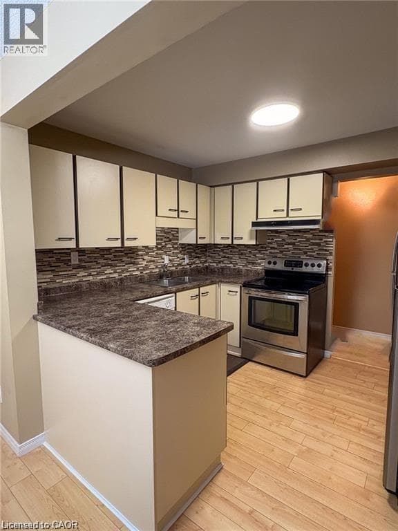 Apartment for sale at 500 WESTMOUNT Road W Unit# 103, Westmount, Kitchener, Ontario, photo 9
