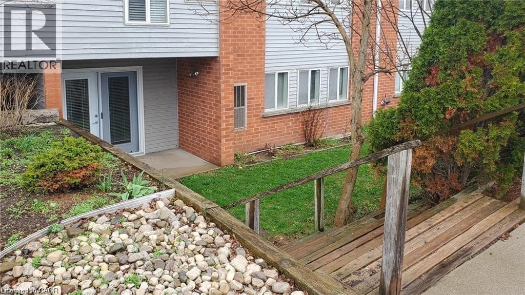 Apartment for sale at 500 WESTMOUNT Road W Unit# 103, Westmount, Kitchener, Ontario, photo 3