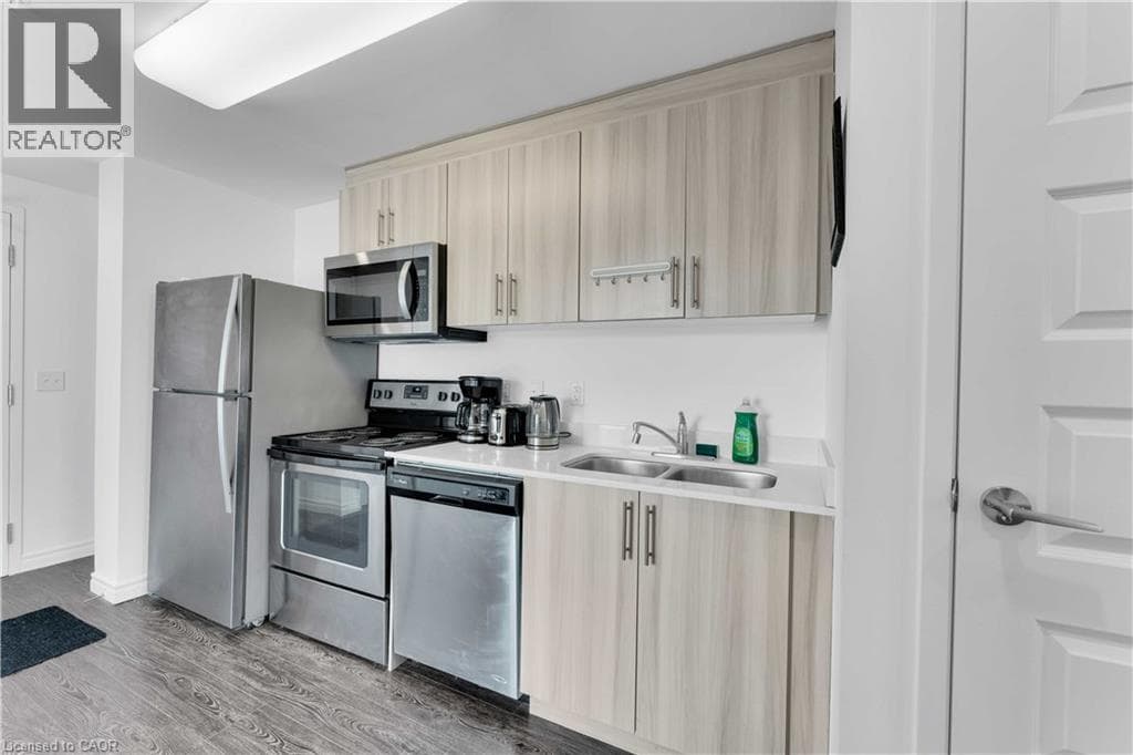 Apartment for sale at 158 KING Street N Unit# 81201, Uptown North, Waterloo, Ontario, photo 9