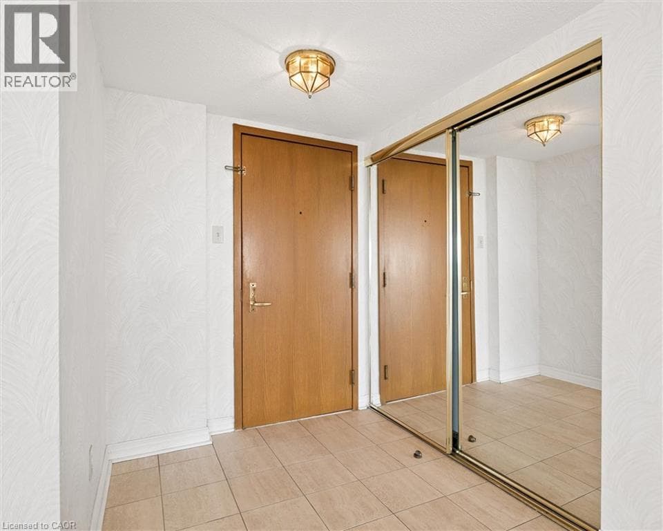 Apartment for sale at 4 WILLOW Street Unit# 1101, Mary Allen, Waterloo, Ontario, photo 5