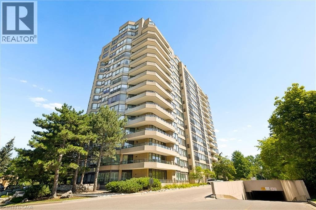 Apartment for sale at 4 WILLOW Street Unit# 1101, Mary Allen, Waterloo, Ontario, photo 2