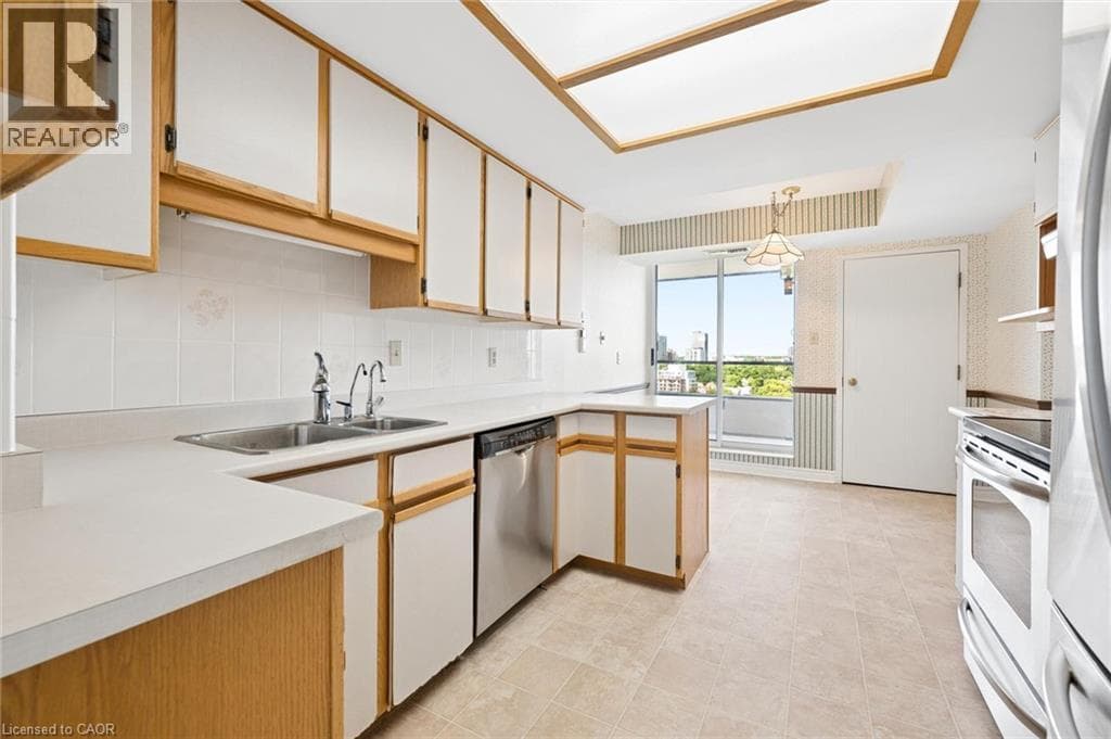 Apartment for sale at 4 WILLOW Street Unit# 1101, Mary Allen, Waterloo, Ontario, photo 17
