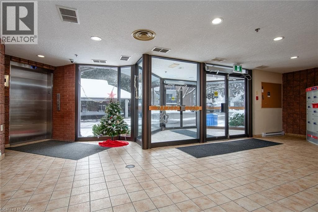 Apartment for sale at 384 W ERB Street Unit# 207, Erb West, Waterloo, Ontario, photo 35
