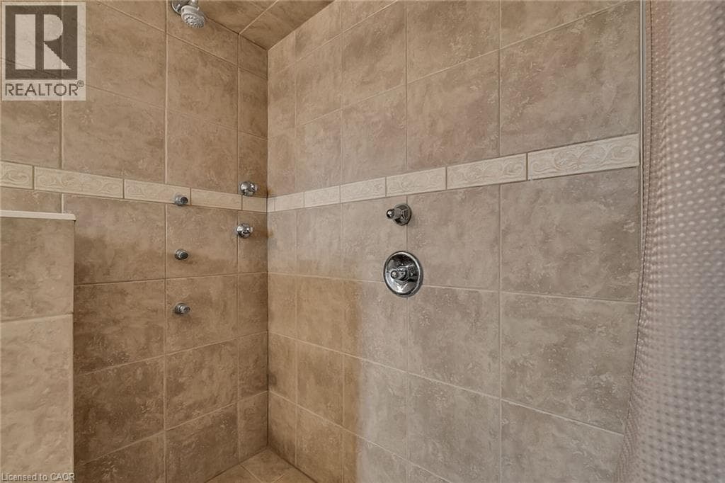 Detached for sale at 956 BANFFSHIRE Court, Huron Park, Kitchener, Ontario, photo 29