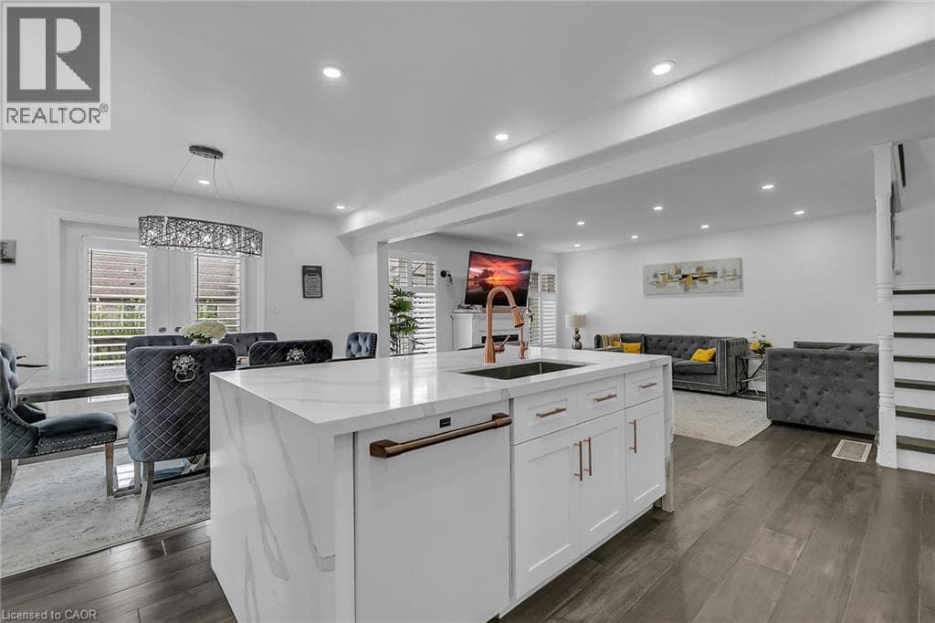 Detached for sale at 956 BANFFSHIRE Court, Huron Park, Kitchener, Ontario, photo 14
