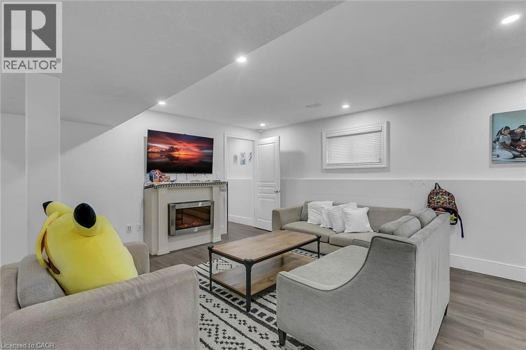 Detached for sale at 956 BANFFSHIRE Court, Huron Park, Kitchener, Ontario, photo 38