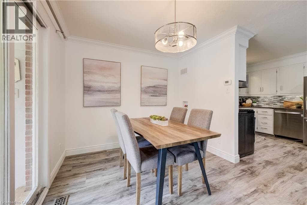 Detached for sale at 85 FOXHUNT Road, Foxhunt, Waterloo, Ontario, photo 13