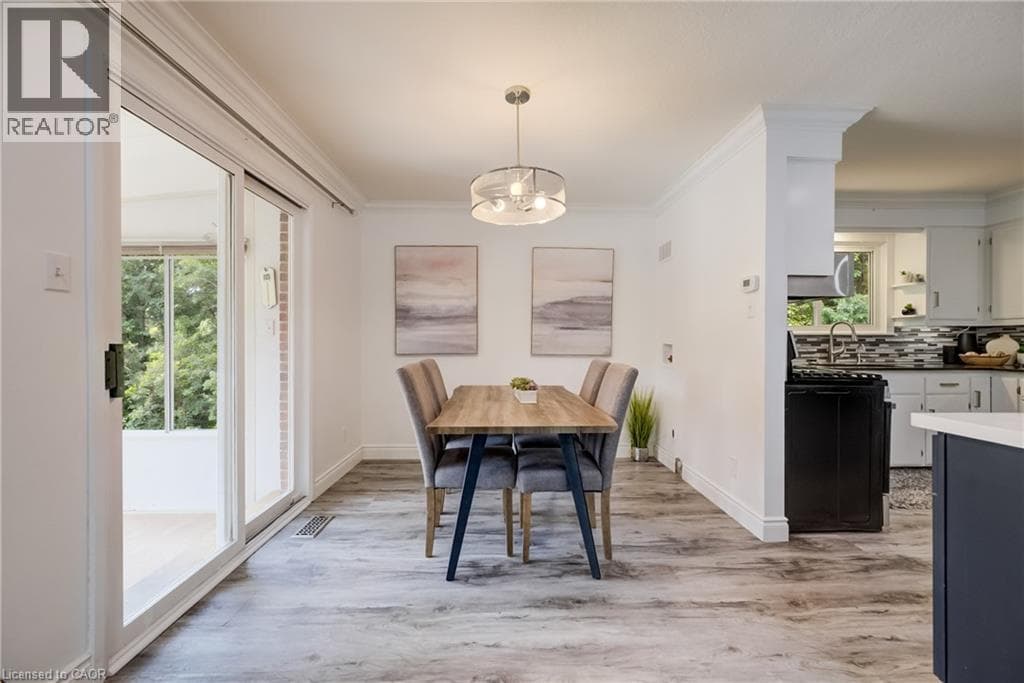 Detached for sale at 85 FOXHUNT Road, Foxhunt, Waterloo, Ontario, photo 5