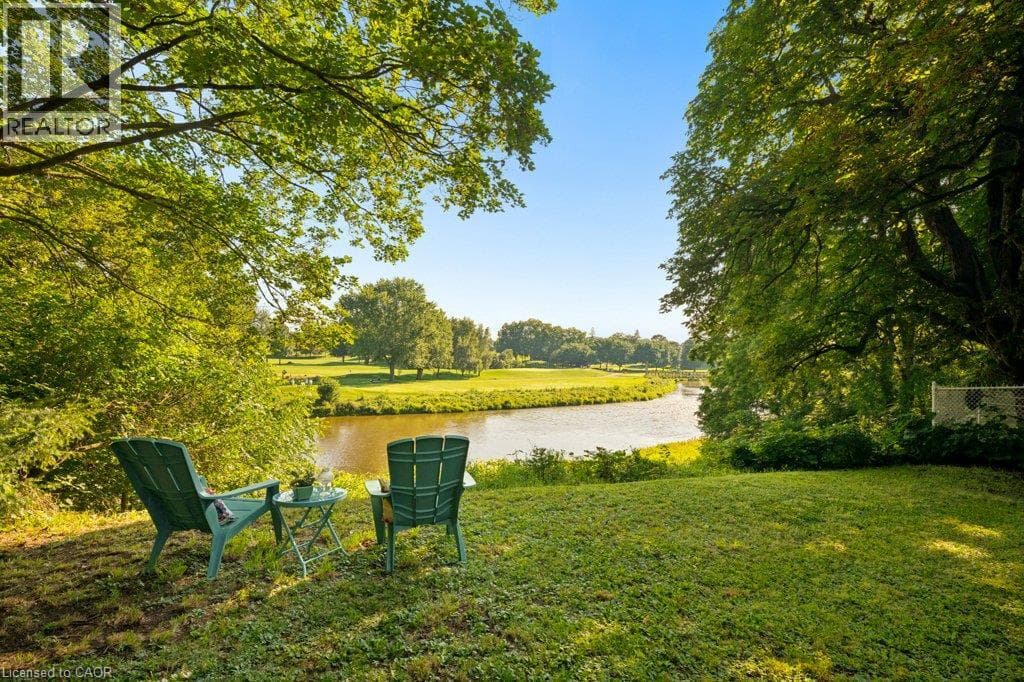 48 MISTY RIVER Drive