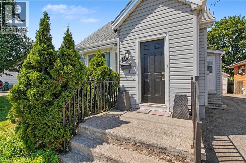 Detached for sale at 16 MERCER Road, Elgin Park, Cambridge, Ontario, photo 4