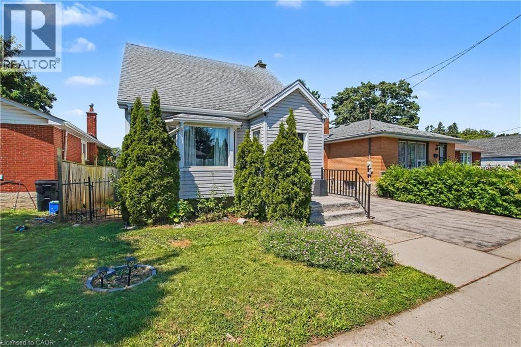 Detached for sale at 16 MERCER Road, Elgin Park, Cambridge, Ontario, photo 3
