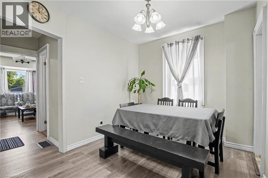 Detached for sale at 16 MERCER Road, Elgin Park, Cambridge, Ontario, photo 13