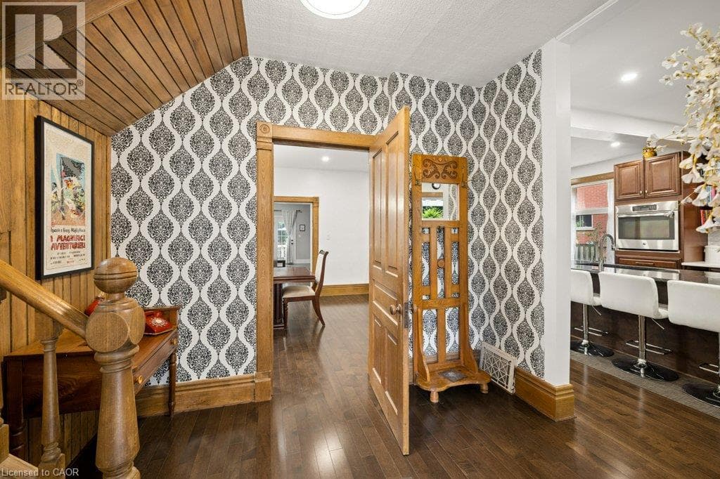 Detached for sale at 9 PARK Avenue W, Elmira, Woolwich, Ontario, photo 13