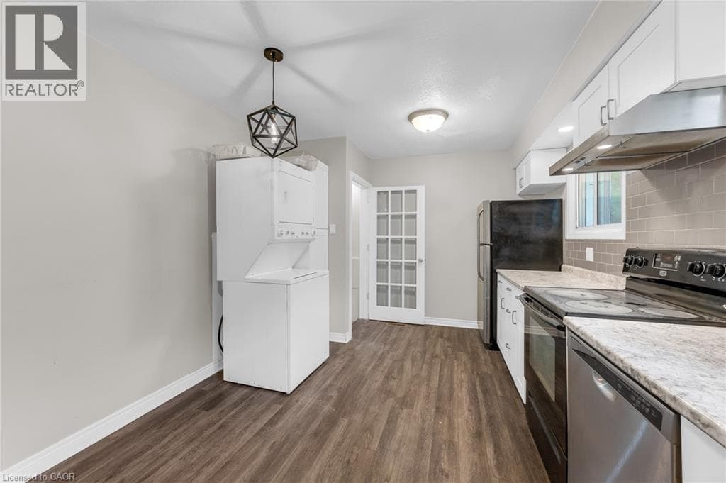 Semi-detached for sale at 203B ERB Street, Mary Allen, Waterloo, Ontario, photo 12
