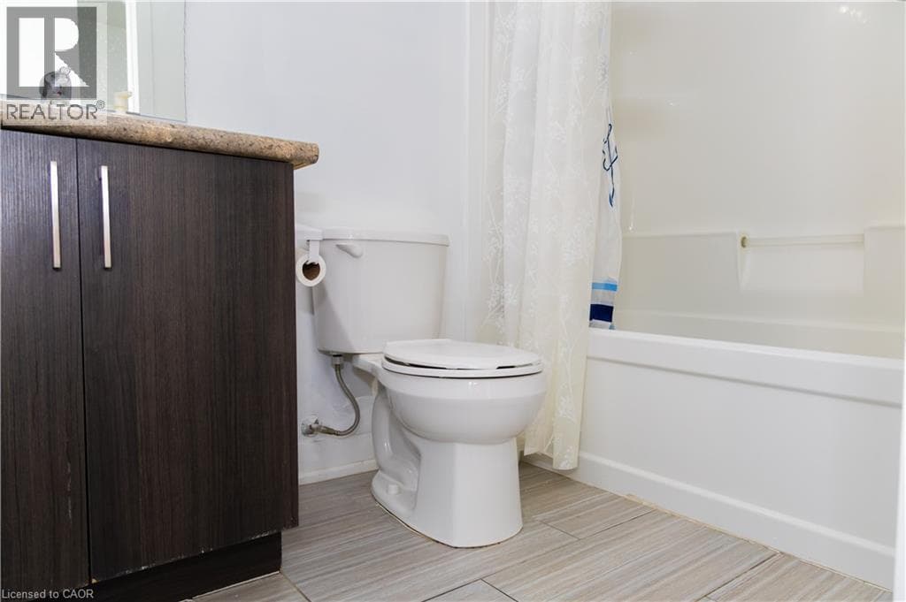 Townhouse for sale at 190 CENTURY HILL Drive Unit# A5, Country Hills, Kitchener, Ontario, photo 10