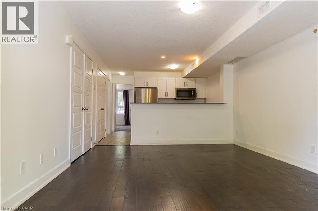 Townhouse for sale at 190 CENTURY HILL Drive Unit# A5, Country Hills, Kitchener, Ontario, photo 3