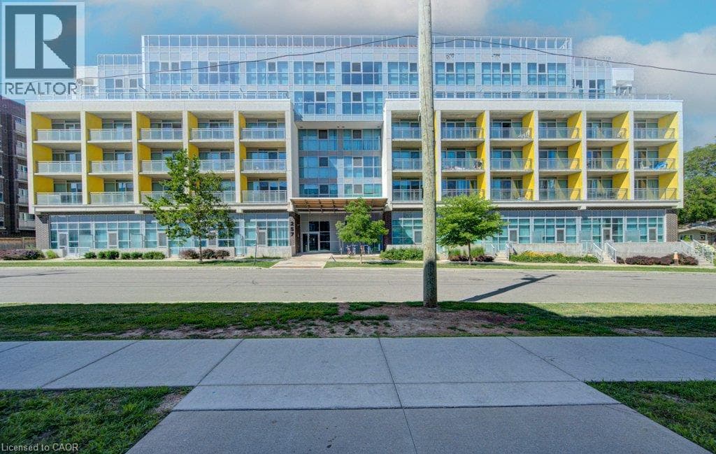 257 HEMLOCK Street Unit# 401