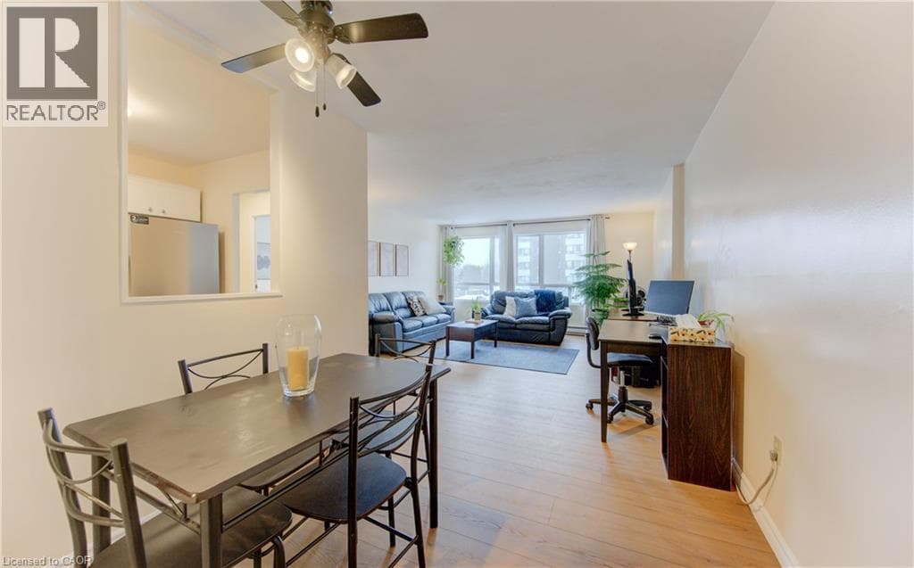 Apartment for sale at 65 HIGHLAND Crescent Unit# 204, Victoria Hills, Kitchener, Ontario, photo 2