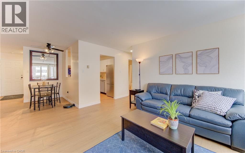 Apartment for sale at 65 HIGHLAND Crescent Unit# 204, Victoria Hills, Kitchener, Ontario, photo 7