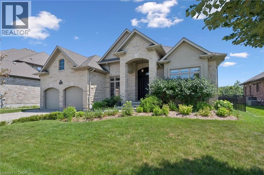 Detached for sale at 596 REGAL Place, Laurelwood, Waterloo, Ontario, photo 2
