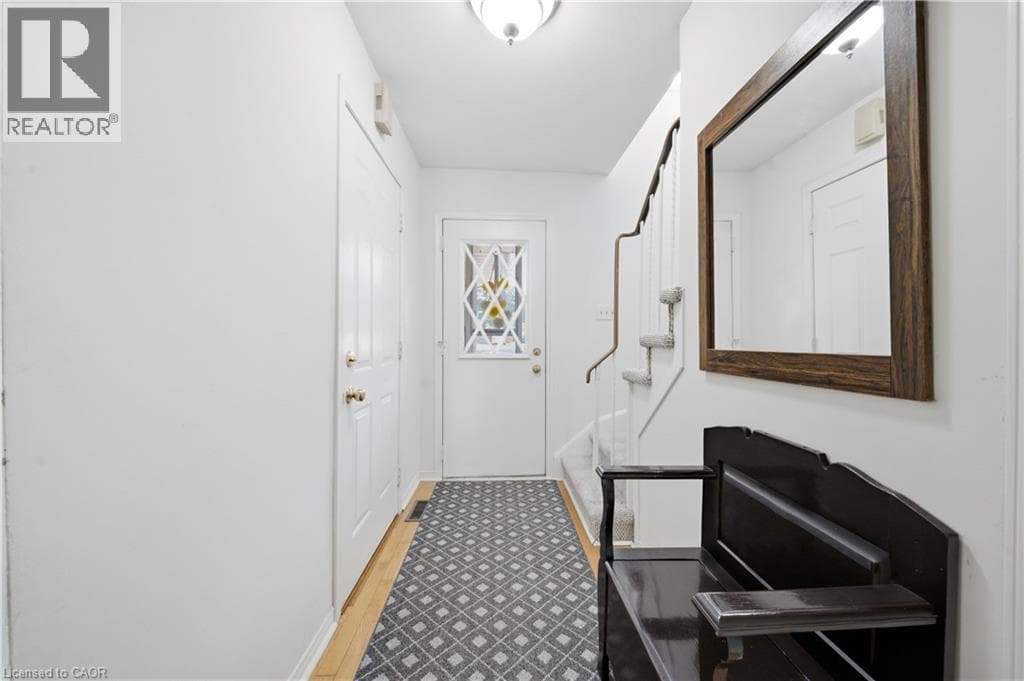 Townhouse for sale at 230 SUNSET Boulevard, Westview, Cambridge, Ontario, photo 3