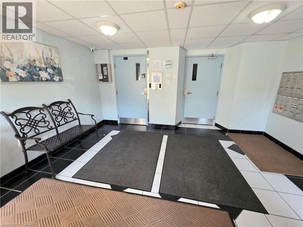 Apartment for sale at 24 MOOREGATE Crescent Unit# 103, Victoria Hills, Kitchener, Ontario, photo 21