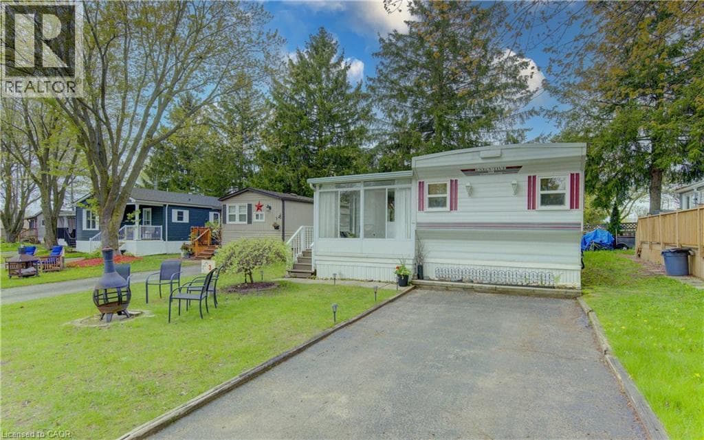 Detached for sale at 580 BEAVER CREEK Road Unit# 3, Laurelwood, Waterloo, Ontario, photo 2