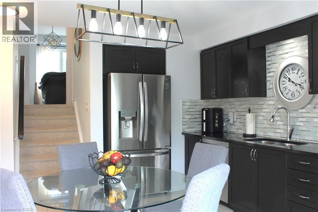 Townhouse for sale at 12 POPLAR Drive Unit# 21, Silverheights, Cambridge, Ontario, photo 8