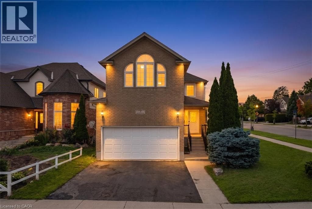Detached for sale at 3 APPLE RIDGE Drive, Doon South, Kitchener, Ontario