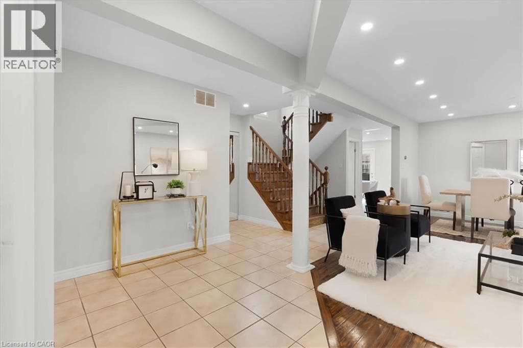 Detached for sale at 3 APPLE RIDGE Drive, Doon South, Kitchener, Ontario, photo 4