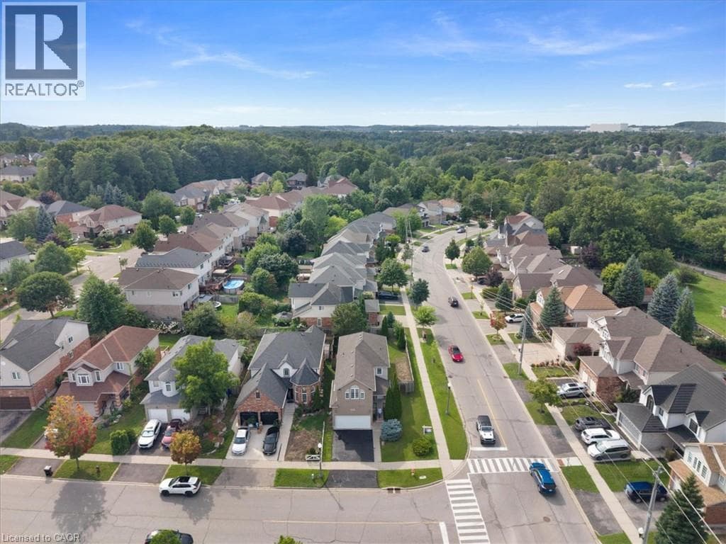 Detached for sale at 3 APPLE RIDGE Drive, Doon South, Kitchener, Ontario, photo 45