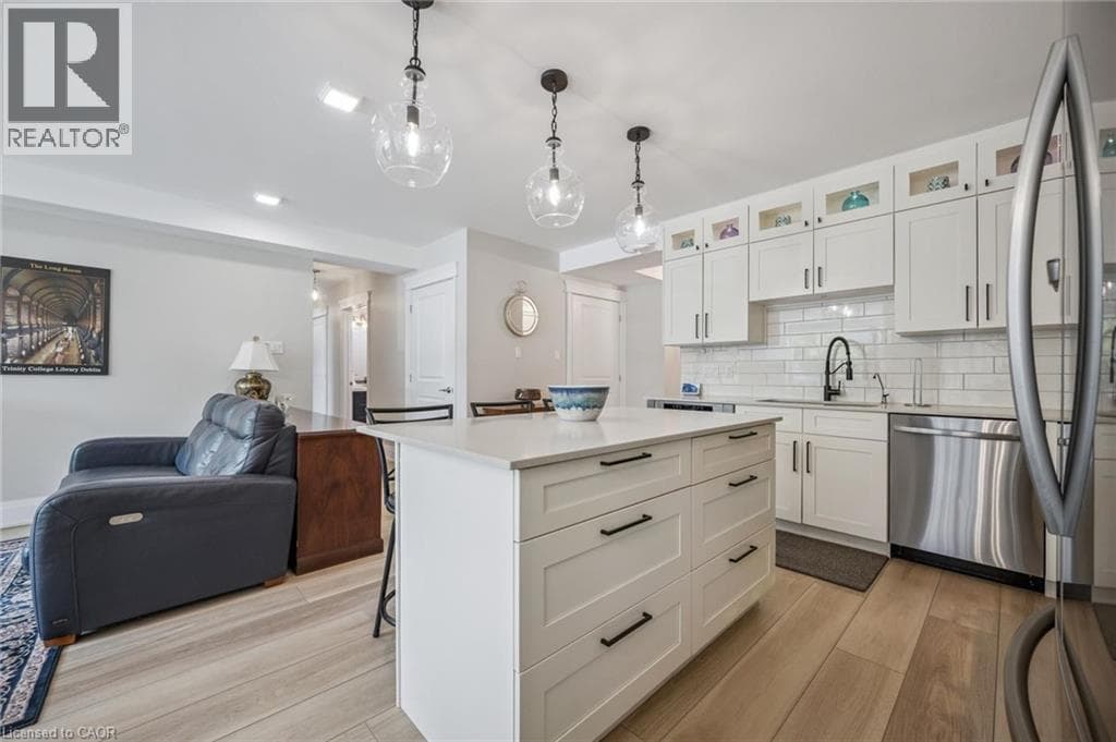 Apartment for sale at 688 PRESTON Parkway Unit# 101, Preston Heights, Cambridge, Ontario, photo 8